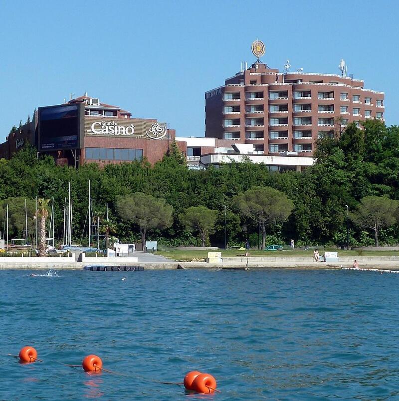 Apartment Rose Portoroz Exterior photo